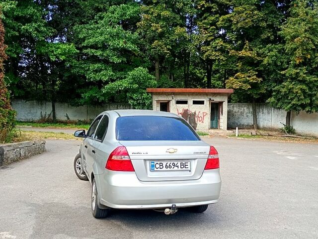 Серый Шевроле Авео, объемом двигателя 1.5 л и пробегом 186 тыс. км за 4450 $, фото 3 на Automoto.ua