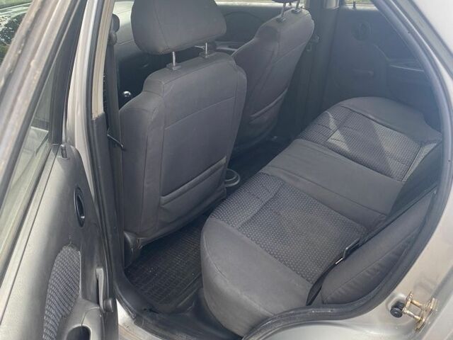 Серый Шевроле Авео, объемом двигателя 1.5 л и пробегом 270 тыс. км за 1800 $, фото 10 на Automoto.ua