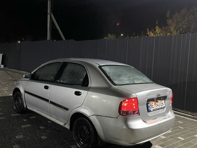 Серый Шевроле Авео, объемом двигателя 1.5 л и пробегом 500 тыс. км за 1050 $, фото 2 на Automoto.ua