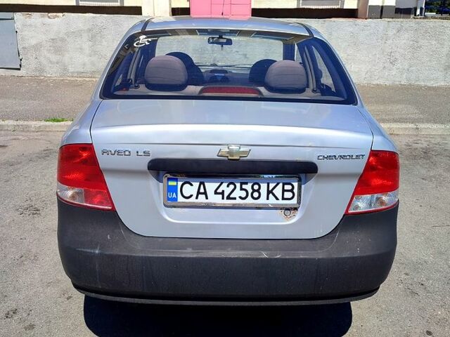 Серый Шевроле Авео, объемом двигателя 1.5 л и пробегом 0 тыс. км за 1400 $, фото 2 на Automoto.ua