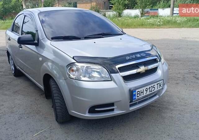 Серый Шевроле Авео, объемом двигателя 1.5 л и пробегом 214 тыс. км за 4500 $, фото 10 на Automoto.ua
