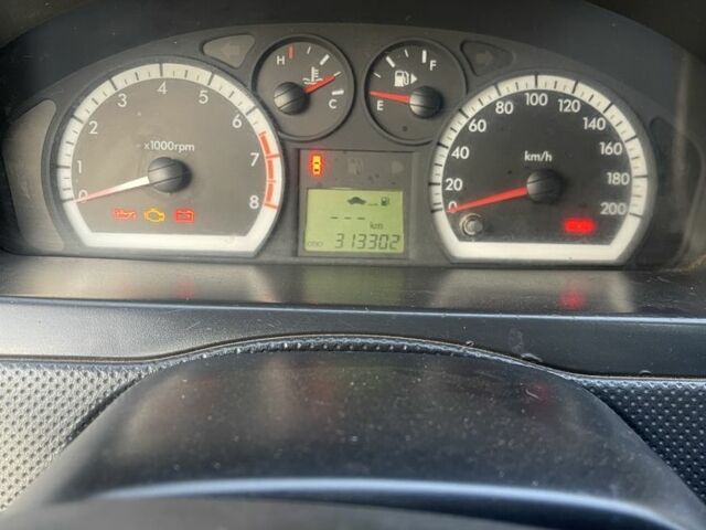 Серый Шевроле Авео, объемом двигателя 1.5 л и пробегом 313 тыс. км за 2450 $, фото 10 на Automoto.ua