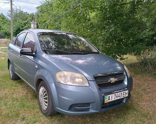Серый Шевроле Авео, объемом двигателя 1.5 л и пробегом 289 тыс. км за 3000 $, фото 3 на Automoto.ua
