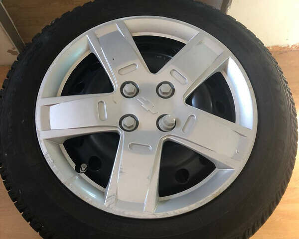 Серый Шевроле Авео, объемом двигателя 1.5 л и пробегом 249 тыс. км за 2700 $, фото 26 на Automoto.ua