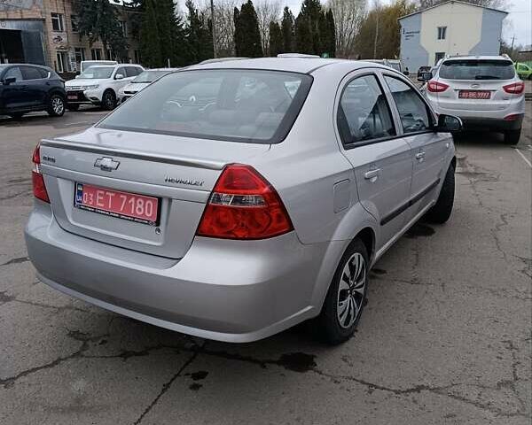 Серый Шевроле Авео, объемом двигателя 1.4 л и пробегом 169 тыс. км за 4500 $, фото 2 на Automoto.ua