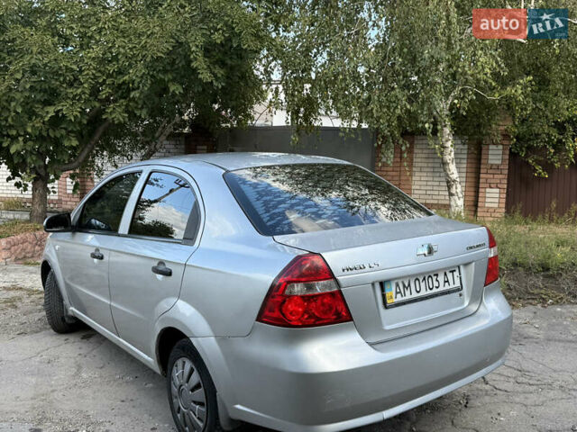 Серый Шевроле Авео, объемом двигателя 1.5 л и пробегом 289 тыс. км за 3450 $, фото 9 на Automoto.ua
