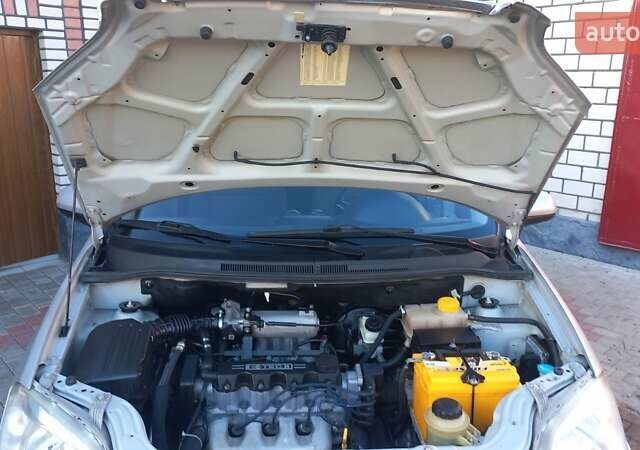 Серый Шевроле Авео, объемом двигателя 1.5 л и пробегом 249 тыс. км за 4000 $, фото 18 на Automoto.ua