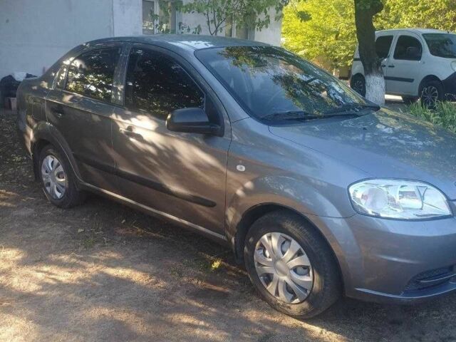 Сірий Шевроле Авео, об'ємом двигуна 1.5 л та пробігом 89 тис. км за 4300 $, фото 4 на Automoto.ua