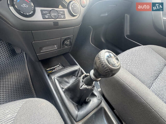 Серый Шевроле Авео, объемом двигателя 1.4 л и пробегом 187 тыс. км за 3600 $, фото 12 на Automoto.ua