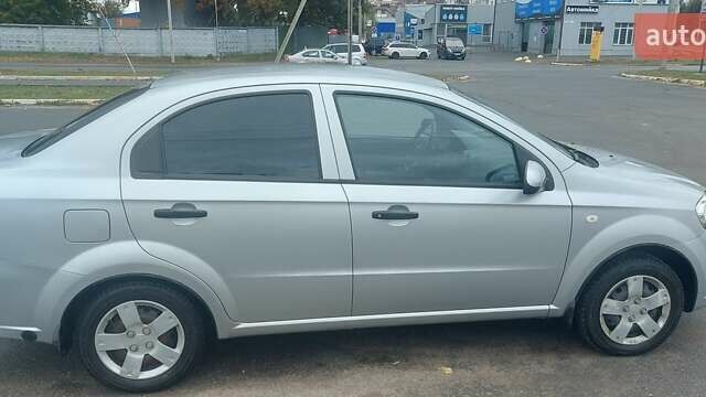 Сірий Шевроле Авео, об'ємом двигуна 1.5 л та пробігом 95 тис. км за 4900 $, фото 8 на Automoto.ua