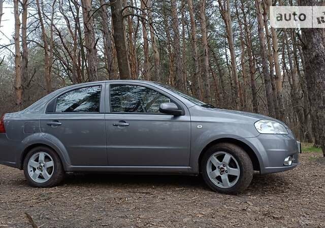 Серый Шевроле Авео, объемом двигателя 1.4 л и пробегом 110 тыс. км за 5249 $, фото 15 на Automoto.ua