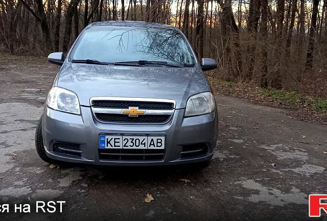 Серый Шевроле Авео, объемом двигателя 1.5 л и пробегом 325 тыс. км за 3300 $, фото 7 на Automoto.ua