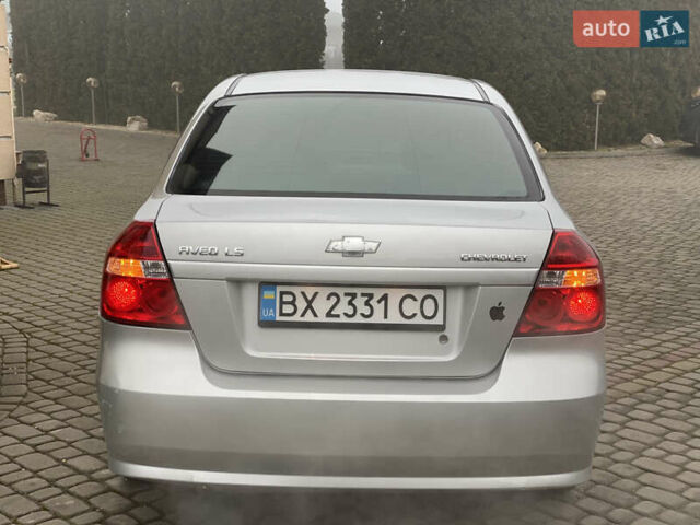 Серый Шевроле Авео, объемом двигателя 1.5 л и пробегом 233 тыс. км за 2999 $, фото 9 на Automoto.ua