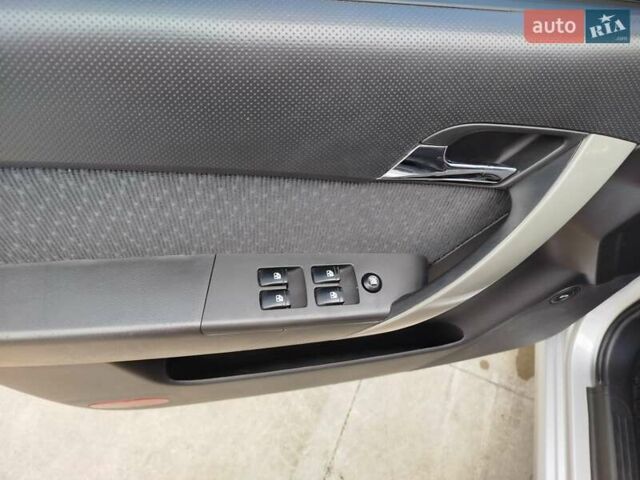 Серый Шевроле Авео, объемом двигателя 1.4 л и пробегом 154 тыс. км за 6100 $, фото 7 на Automoto.ua