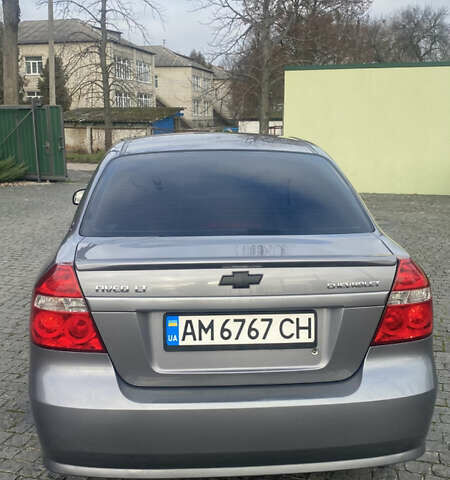 Сірий Шевроле Авео, об'ємом двигуна 1.4 л та пробігом 195 тис. км за 4500 $, фото 3 на Automoto.ua