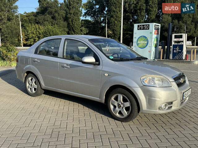 Серый Шевроле Авео, объемом двигателя 1.4 л и пробегом 187 тыс. км за 3600 $, фото 2 на Automoto.ua
