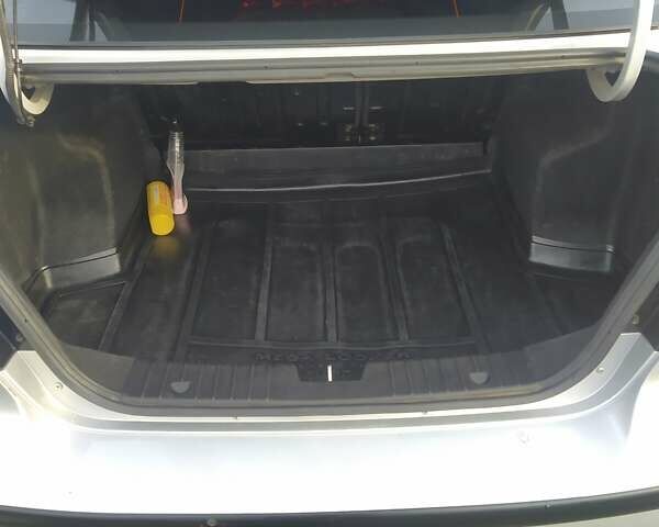 Сірий Шевроле Авео, об'ємом двигуна 1.5 л та пробігом 155 тис. км за 4099 $, фото 20 на Automoto.ua