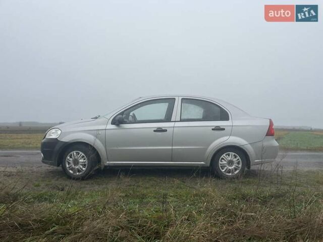 Серый Шевроле Авео, объемом двигателя 1.5 л и пробегом 286 тыс. км за 3000 $, фото 9 на Automoto.ua