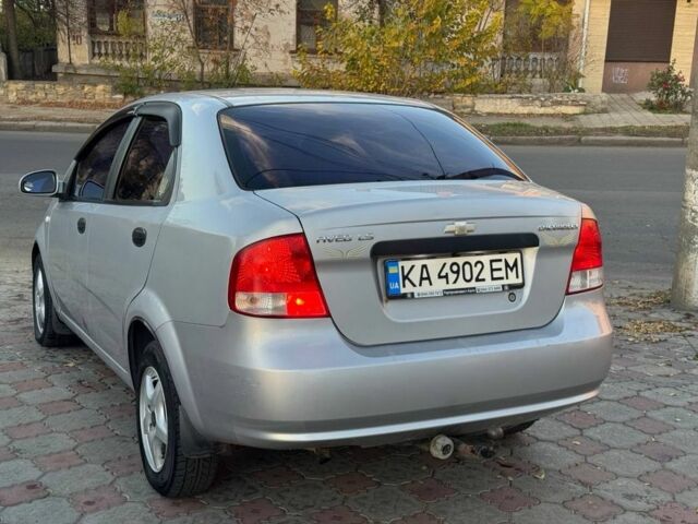 Серый Шевроле Авео, объемом двигателя 1.5 л и пробегом 230 тыс. км за 2299 $, фото 7 на Automoto.ua