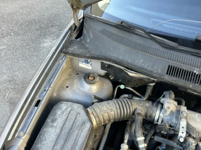 Серый Шевроле Авео, объемом двигателя 1.5 л и пробегом 227 тыс. км за 3700 $, фото 8 на Automoto.ua