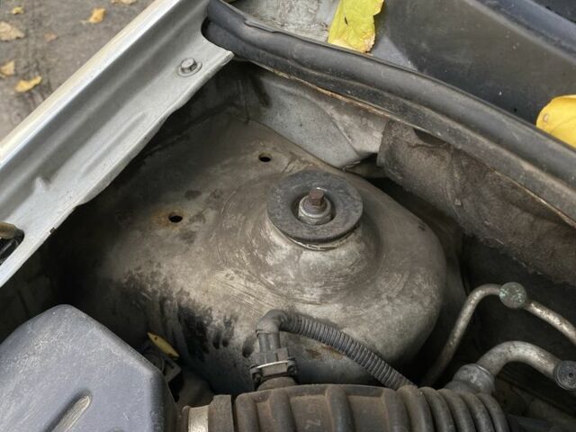 Сірий Шевроле Авео, об'ємом двигуна 1.5 л та пробігом 140 тис. км за 2500 $, фото 10 на Automoto.ua