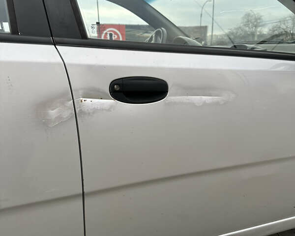 Серый Шевроле Авео, объемом двигателя 1.5 л и пробегом 126 тыс. км за 2900 $, фото 15 на Automoto.ua