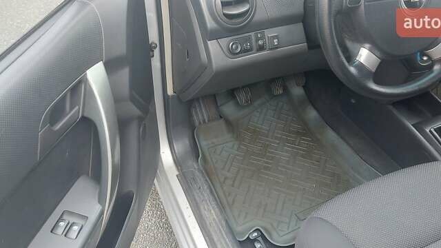 Сірий Шевроле Авео, об'ємом двигуна 1.5 л та пробігом 95 тис. км за 4900 $, фото 5 на Automoto.ua