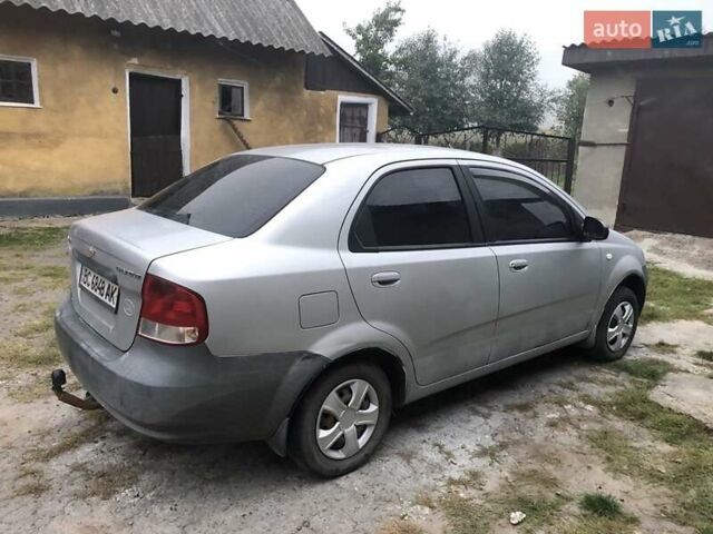 Серый Шевроле Авео, объемом двигателя 1.5 л и пробегом 250 тыс. км за 1600 $, фото 2 на Automoto.ua