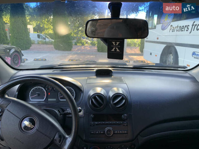 Серый Шевроле Авео, объемом двигателя 1.2 л и пробегом 298 тыс. км за 3500 $, фото 9 на Automoto.ua