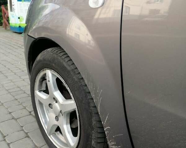 Сірий Шевроле Авео, об'ємом двигуна 1.4 л та пробігом 238 тис. км за 3500 $, фото 5 на Automoto.ua