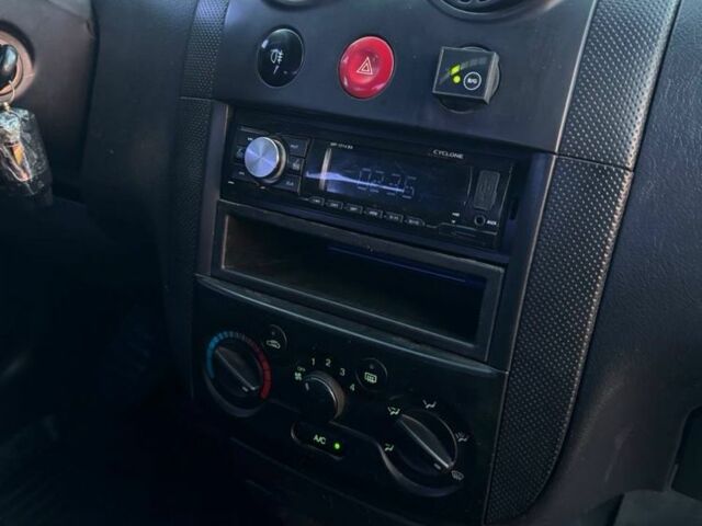 Серый Шевроле Авео, объемом двигателя 1.5 л и пробегом 230 тыс. км за 2299 $, фото 17 на Automoto.ua