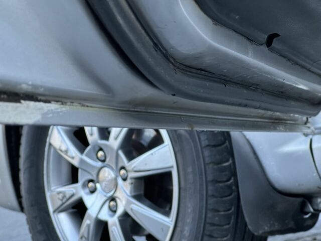 Серый Шевроле Авео, объемом двигателя 1.5 л и пробегом 190 тыс. км за 2850 $, фото 14 на Automoto.ua