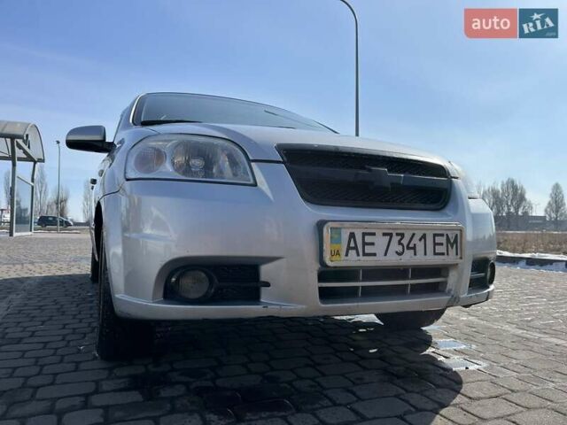 Серый Шевроле Авео, объемом двигателя 1.5 л и пробегом 245 тыс. км за 3200 $, фото 6 на Automoto.ua