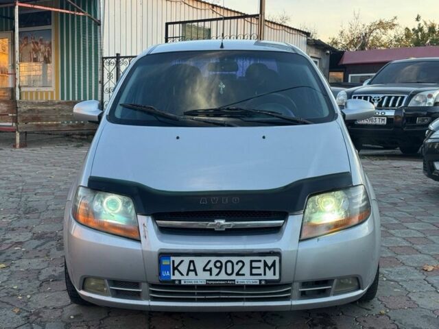 Серый Шевроле Авео, объемом двигателя 1.5 л и пробегом 230 тыс. км за 2299 $, фото 1 на Automoto.ua
