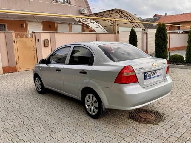 Сірий Шевроле Авео, об'ємом двигуна 1.5 л та пробігом 283 тис. км за 2900 $, фото 6 на Automoto.ua