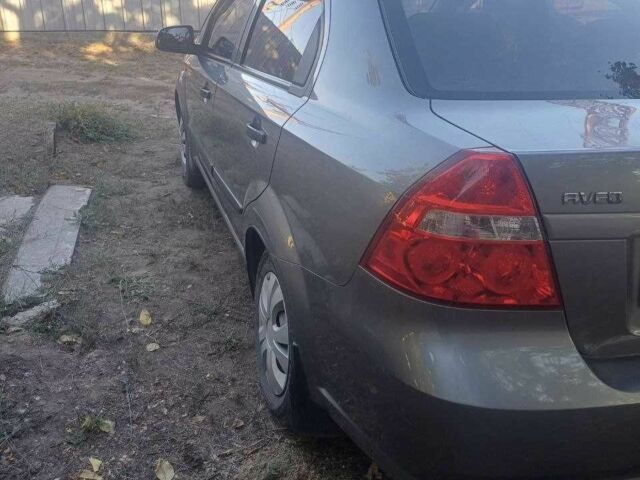 Сірий Шевроле Авео, об'ємом двигуна 1.5 л та пробігом 89 тис. км за 4300 $, фото 3 на Automoto.ua