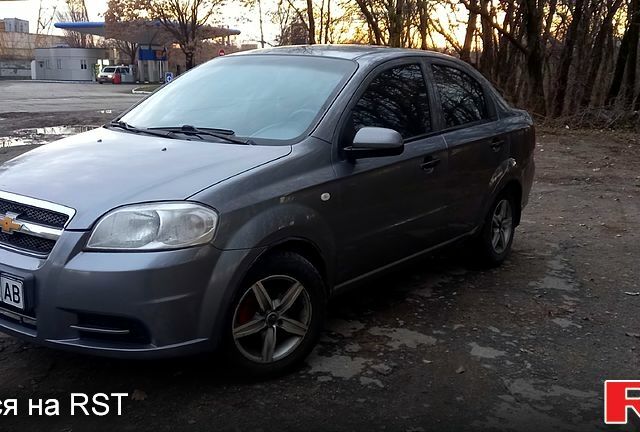 Сірий Шевроле Авео, об'ємом двигуна 1.5 л та пробігом 325 тис. км за 3300 $, фото 6 на Automoto.ua