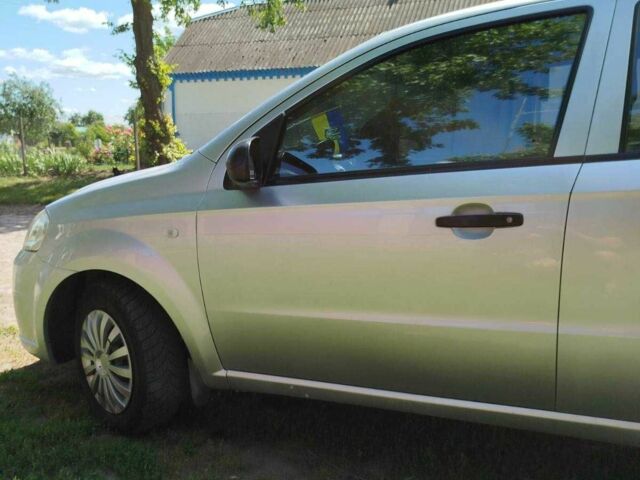 Сірий Шевроле Авео, об'ємом двигуна 1.5 л та пробігом 146 тис. км за 3799 $, фото 15 на Automoto.ua