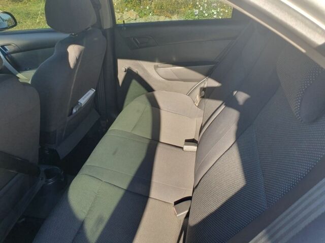 Сірий Шевроле Авео, об'ємом двигуна 1.5 л та пробігом 180 тис. км за 4500 $, фото 14 на Automoto.ua