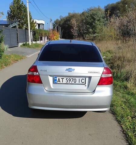 Серый Шевроле Авео, объемом двигателя 1.5 л и пробегом 213 тыс. км за 4200 $, фото 3 на Automoto.ua