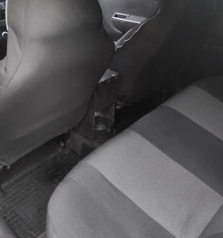 Серый Шевроле Авео, объемом двигателя 1.5 л и пробегом 213 тыс. км за 4200 $, фото 10 на Automoto.ua