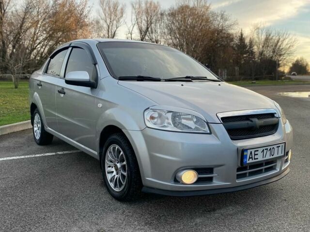 Сірий Шевроле Авео, об'ємом двигуна 1.5 л та пробігом 182 тис. км за 4499 $, фото 11 на Automoto.ua