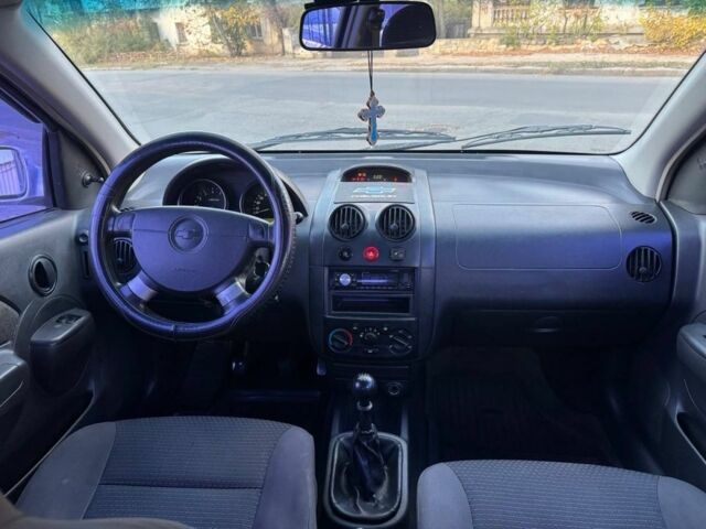 Серый Шевроле Авео, объемом двигателя 1.5 л и пробегом 230 тыс. км за 2299 $, фото 12 на Automoto.ua