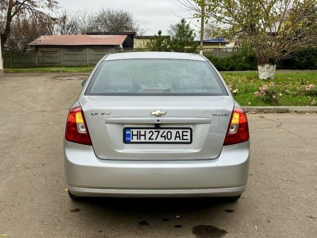 Серый Шевроле Авео, объемом двигателя 1.8 л и пробегом 258 тыс. км за 1500 $, фото 5 на Automoto.ua