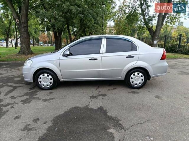 Сірий Шевроле Авео, об'ємом двигуна 1.5 л та пробігом 129 тис. км за 3499 $, фото 12 на Automoto.ua