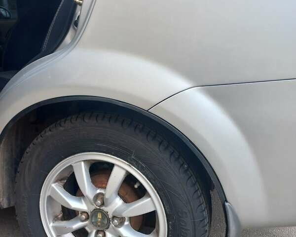 Сірий Шевроле Авео, об'ємом двигуна 1.5 л та пробігом 148 тис. км за 3700 $, фото 13 на Automoto.ua