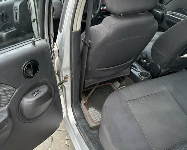 Серый Шевроле Авео, объемом двигателя 1.5 л и пробегом 126 тыс. км за 2900 $, фото 39 на Automoto.ua