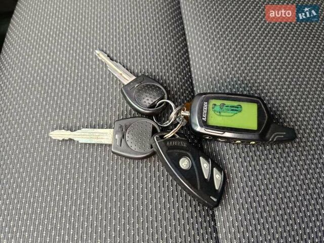 Сірий Шевроле Авео, об'ємом двигуна 1.5 л та пробігом 129 тис. км за 3499 $, фото 19 на Automoto.ua