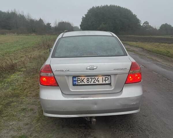 Серый Шевроле Авео, объемом двигателя 1.5 л и пробегом 286 тыс. км за 3000 $, фото 8 на Automoto.ua
