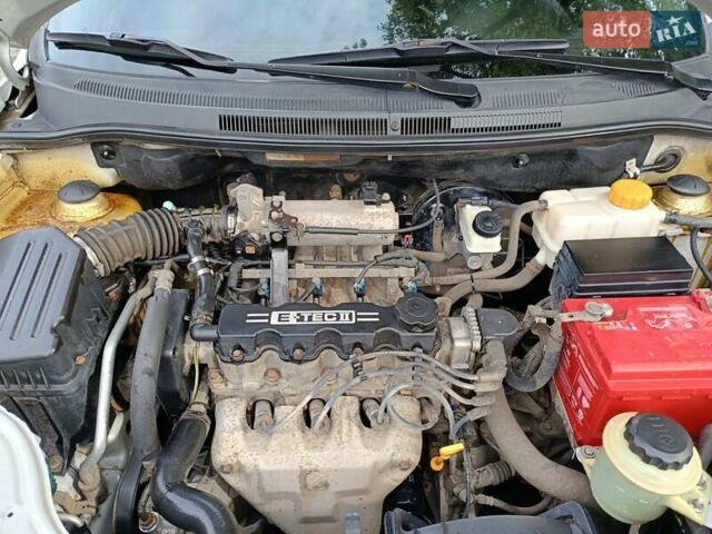 Сірий Шевроле Авео, об'ємом двигуна 1.5 л та пробігом 129 тис. км за 3499 $, фото 15 на Automoto.ua